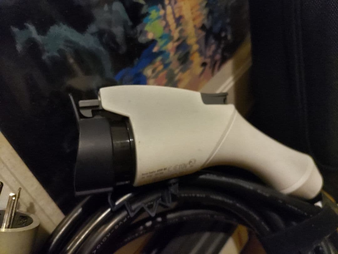 日産 リーフ 純正 充電ケーブル