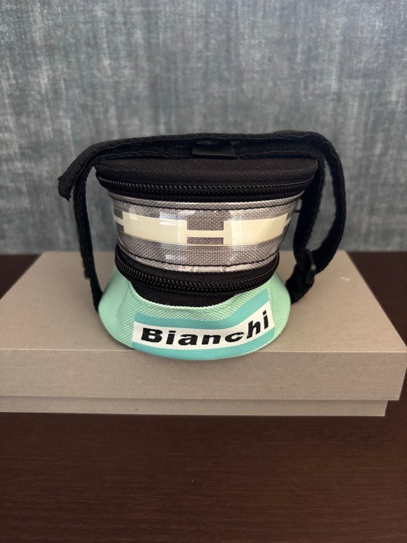 Bianchi ビアンキ　 サドルバッグ　LED チェレステ　ELライト