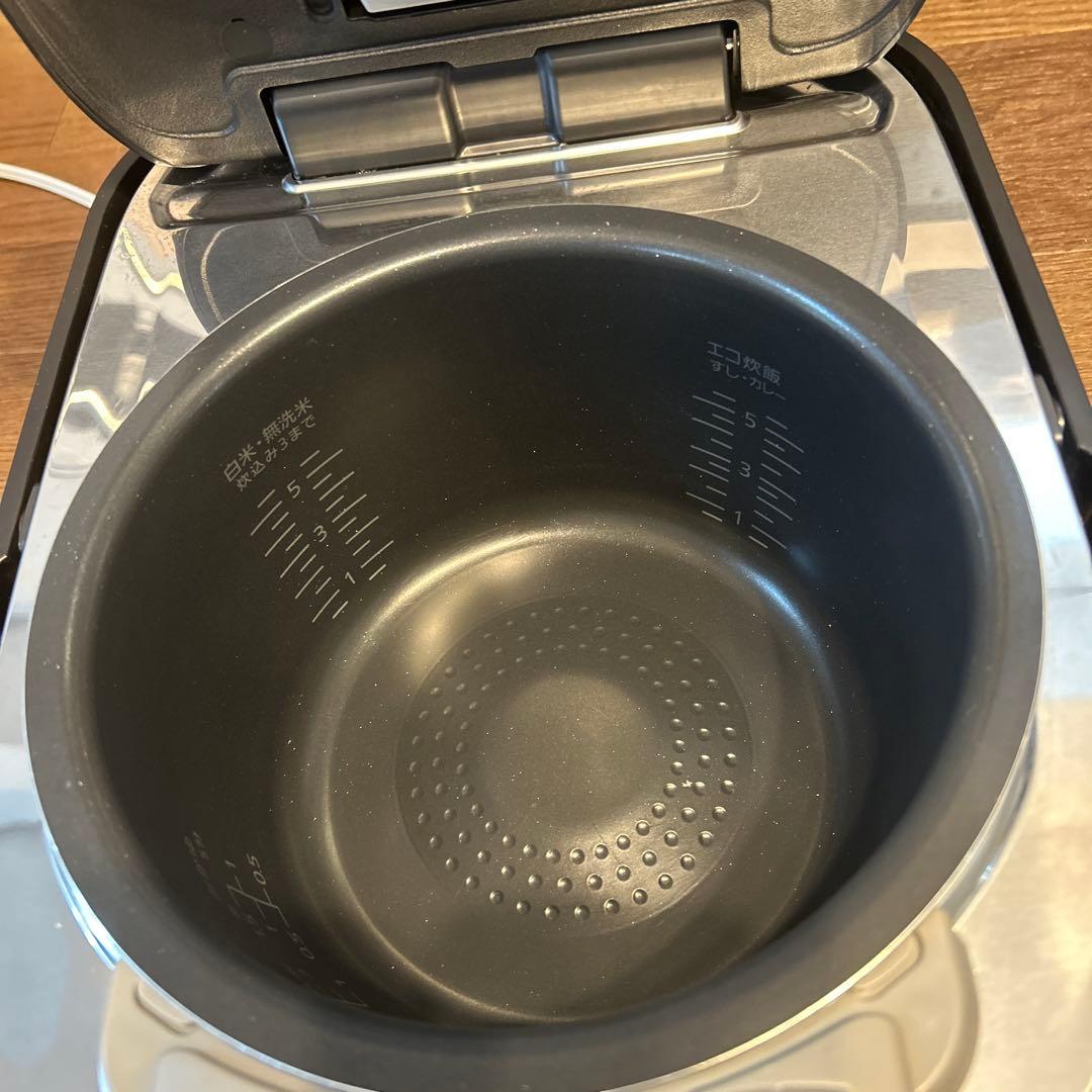 Panasonic SR-M10A(ブラック) 炊飯器2023年製