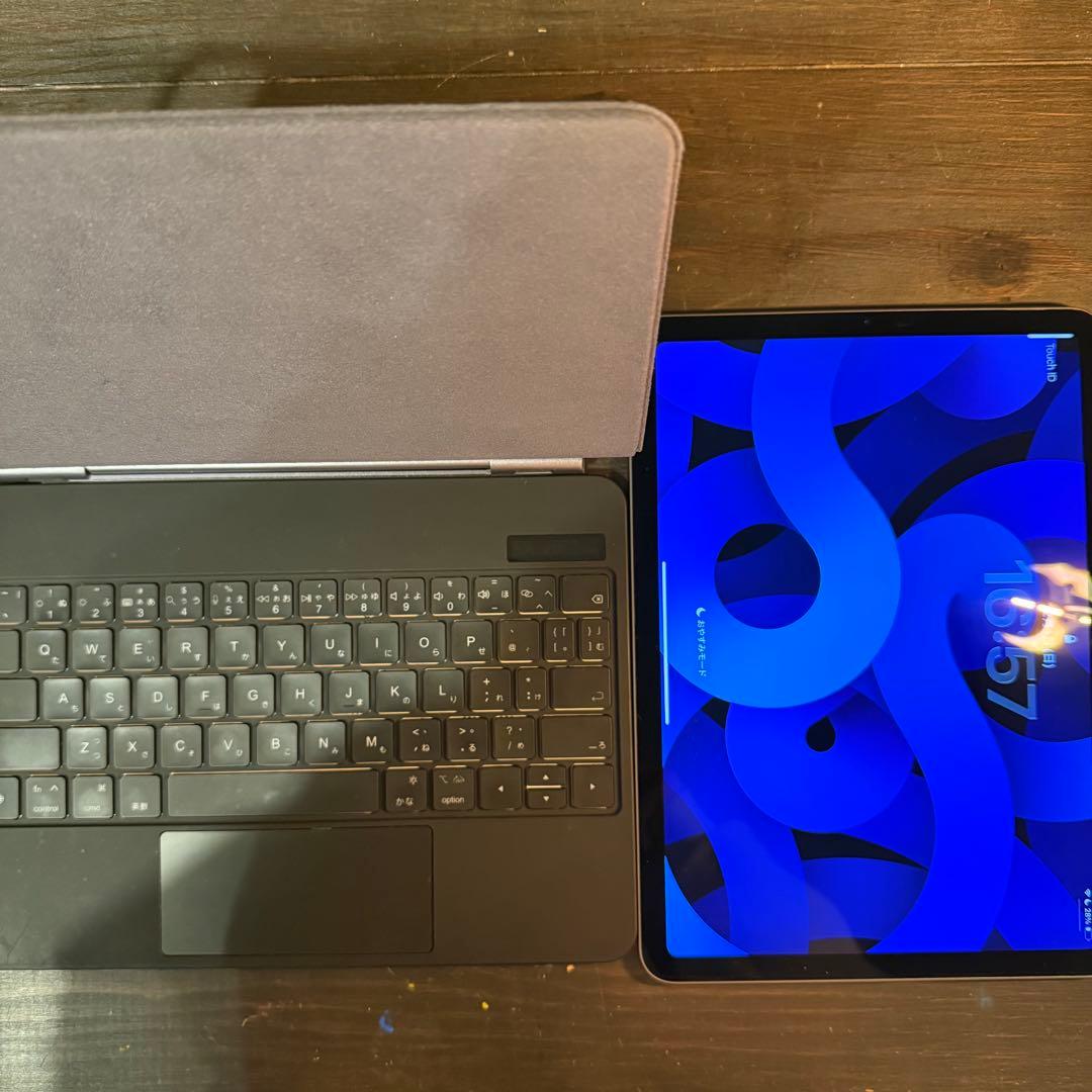 【美品】iPad Air4 マジックキーボード付き