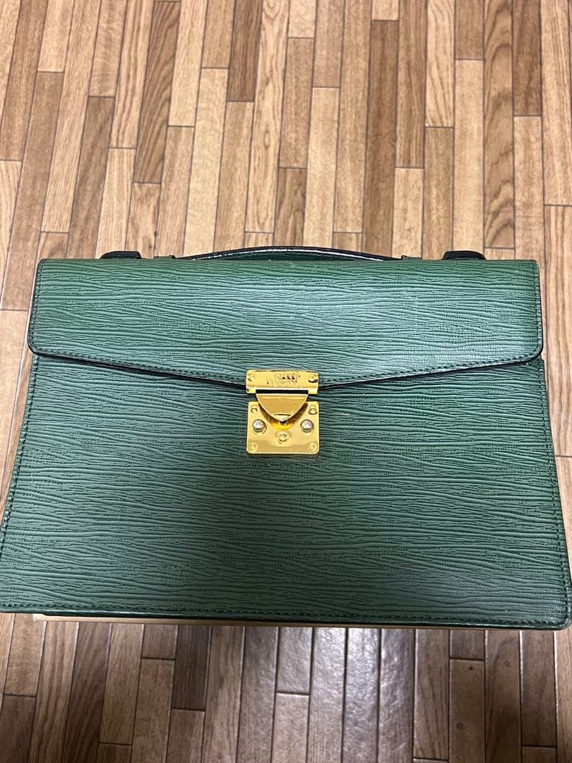 マツダ家　ベルサーチ　セカンドバック　付属鍵あり袋付き