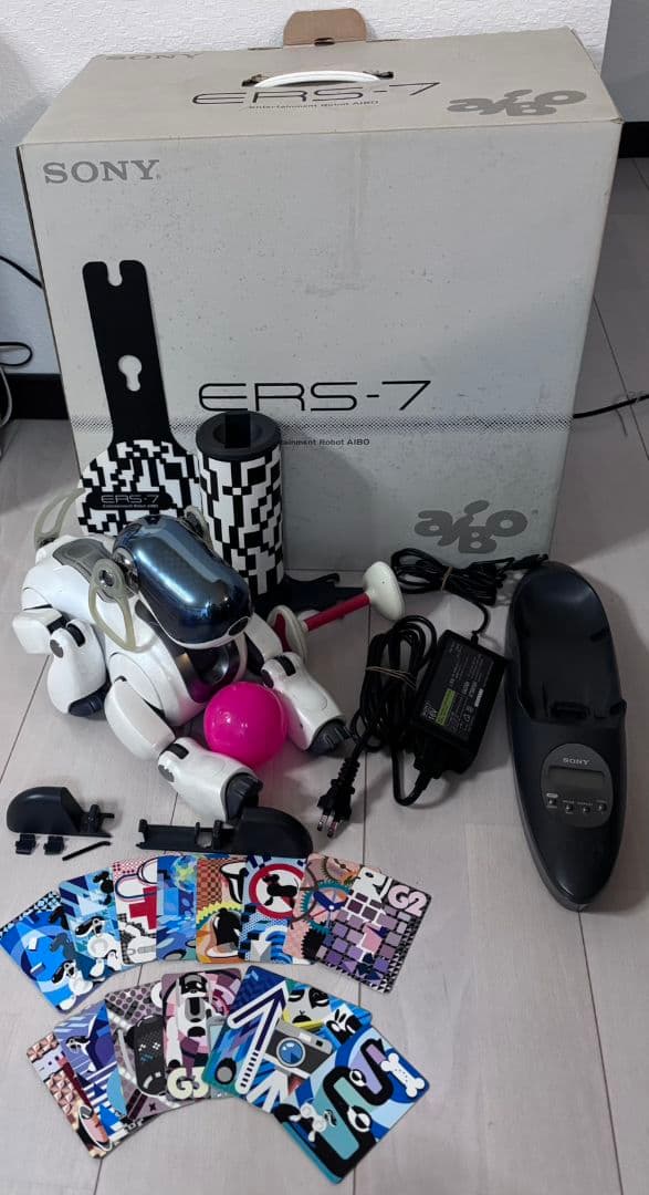 SONY ERS-7AIBO本体と付属品