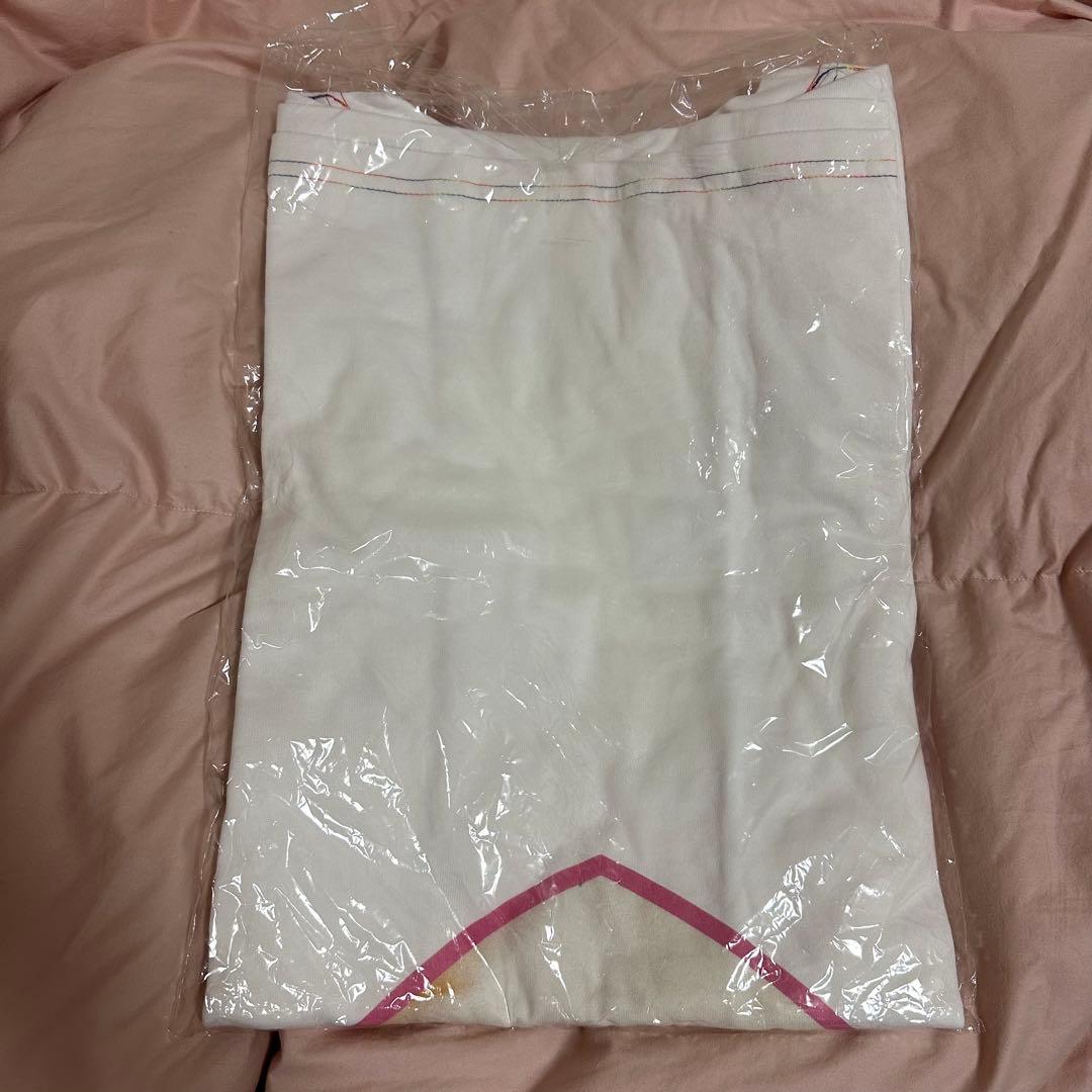 仲里依紗　新品未開封　RE. アールイードット　おかか　Tシャツ