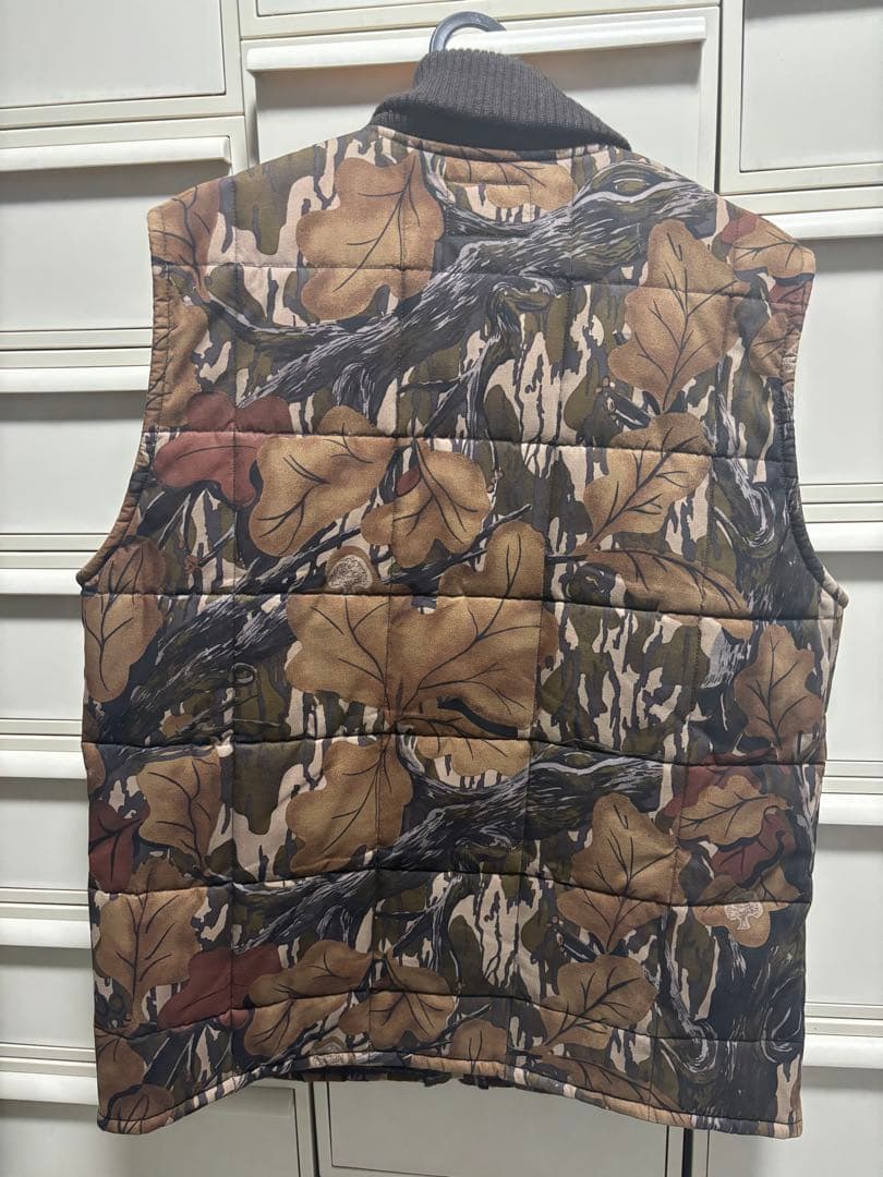 クーティー　迷彩柄　ダウンベスト　リーフ柄　Lサイズ