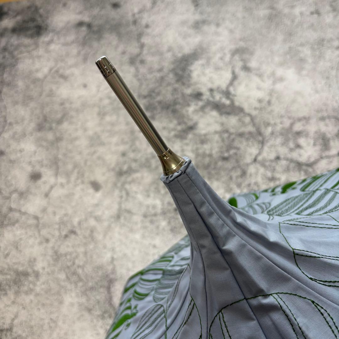 新品未使用　ヴィヴィアンウエストウッド　純パラソル　オーブ　刺繍　パゴダ