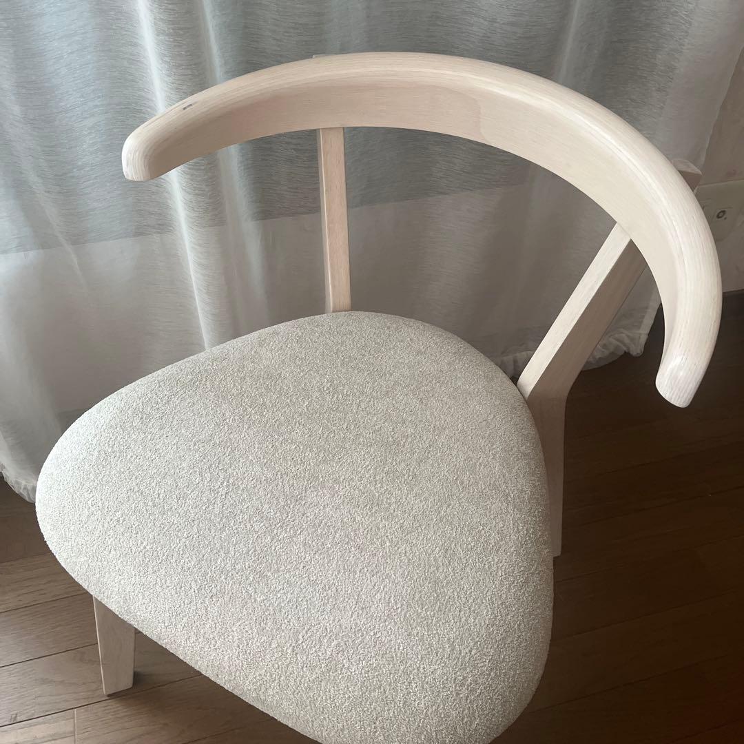 ダイニングチェア　椅子　天然木　新品