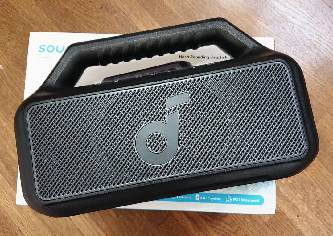 Anker Soundcore Boom 2 bluetooth スピーカー