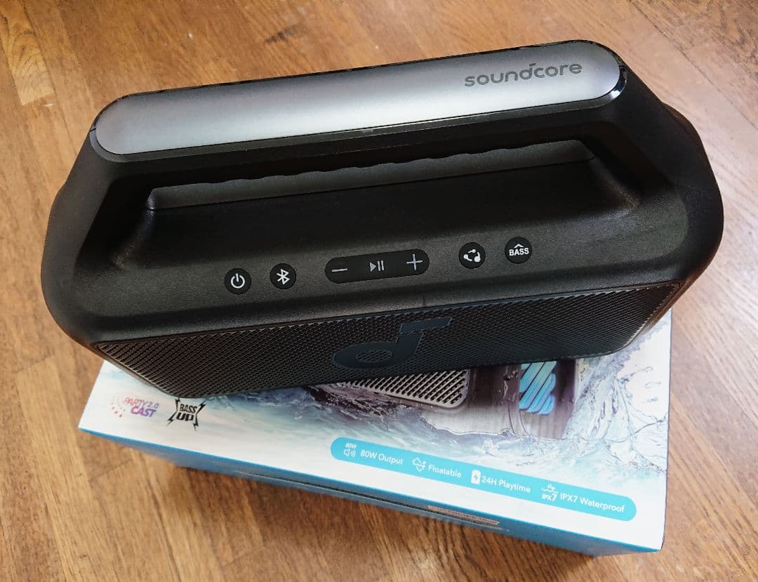 Anker Soundcore Boom 2 bluetooth スピーカー