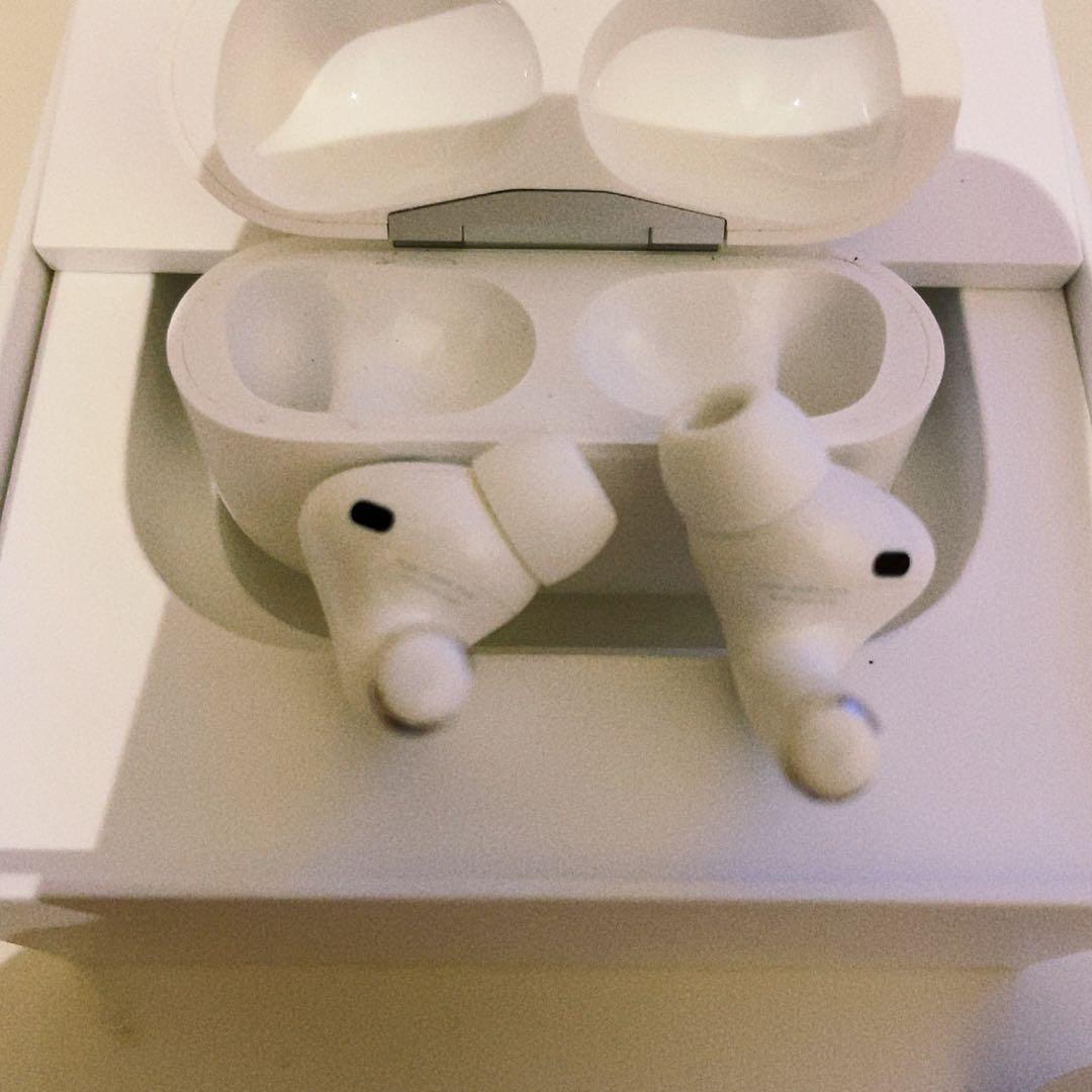 イヤホン AirPods pro Apple lightning