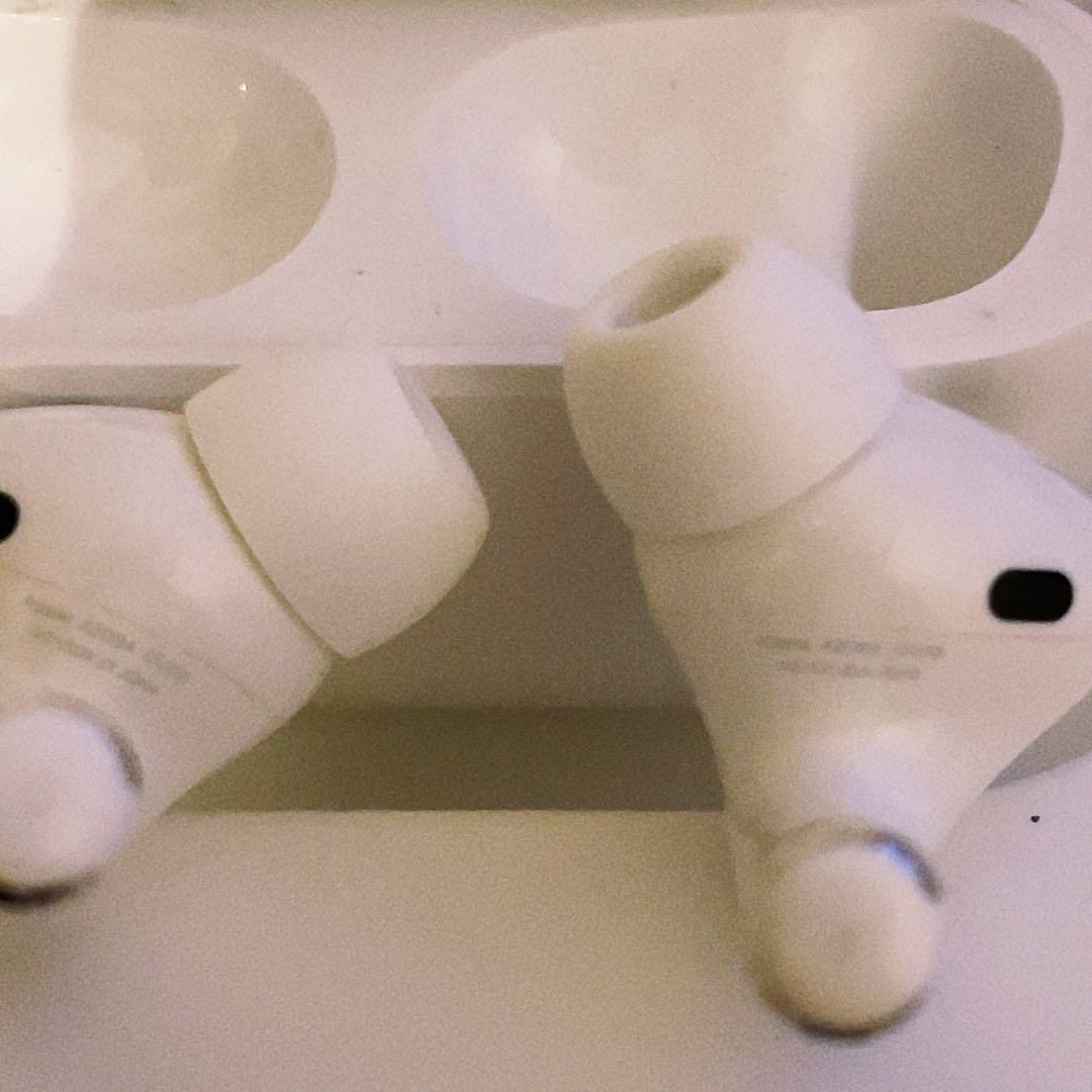 イヤホン AirPods pro Apple lightning