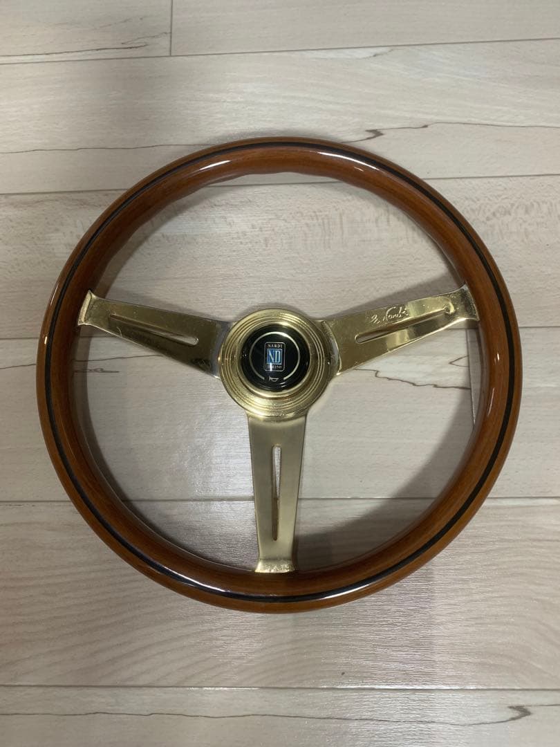 ナルディウッド　ゴールドスポーク　36パイ