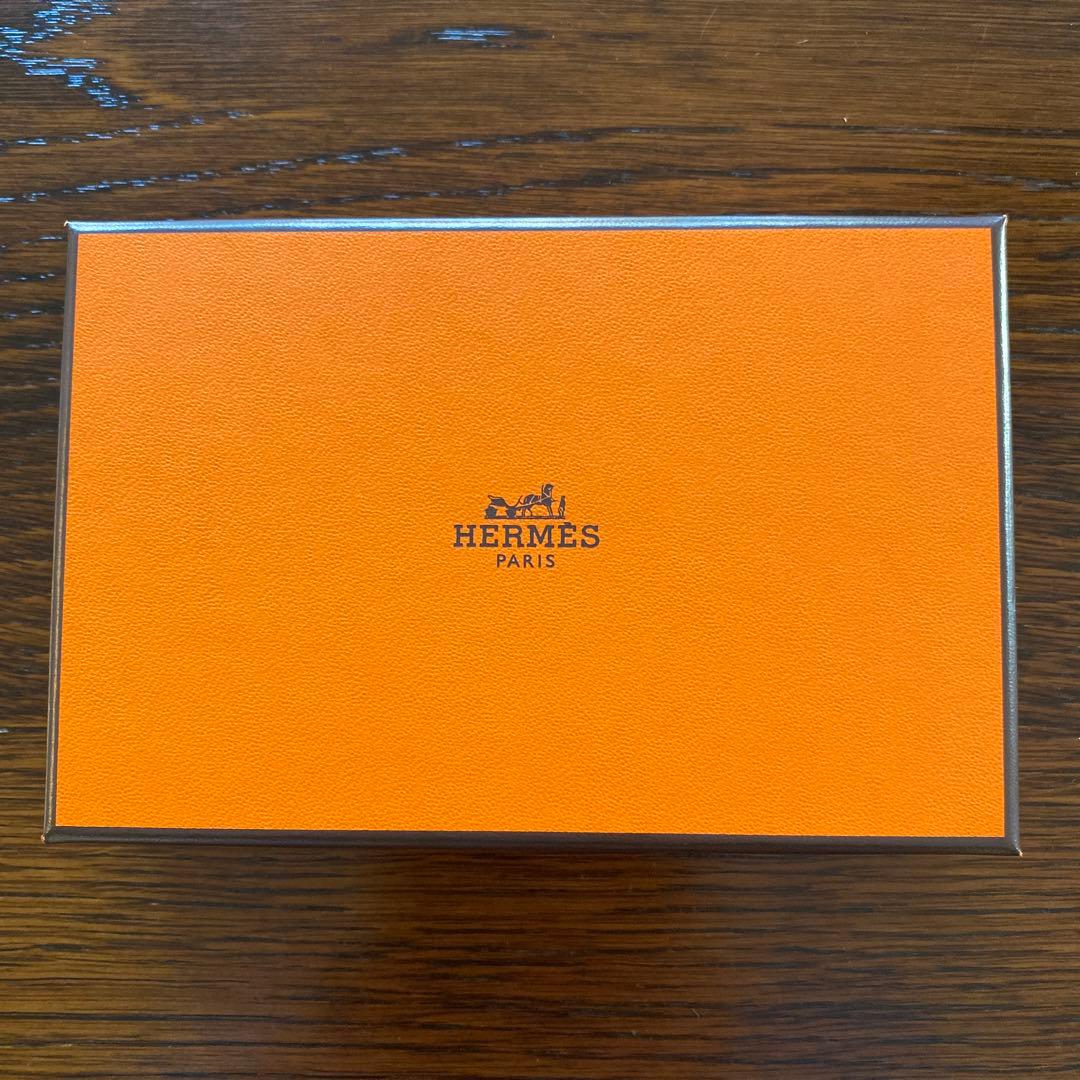 【新品未使用】HERMES エルメス クルネゼー 名刺入れ カードケース