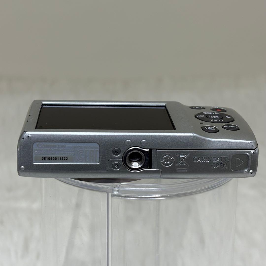 Canon カメラ　IXY 200 PC2333 充電器 コンデジ　動作品