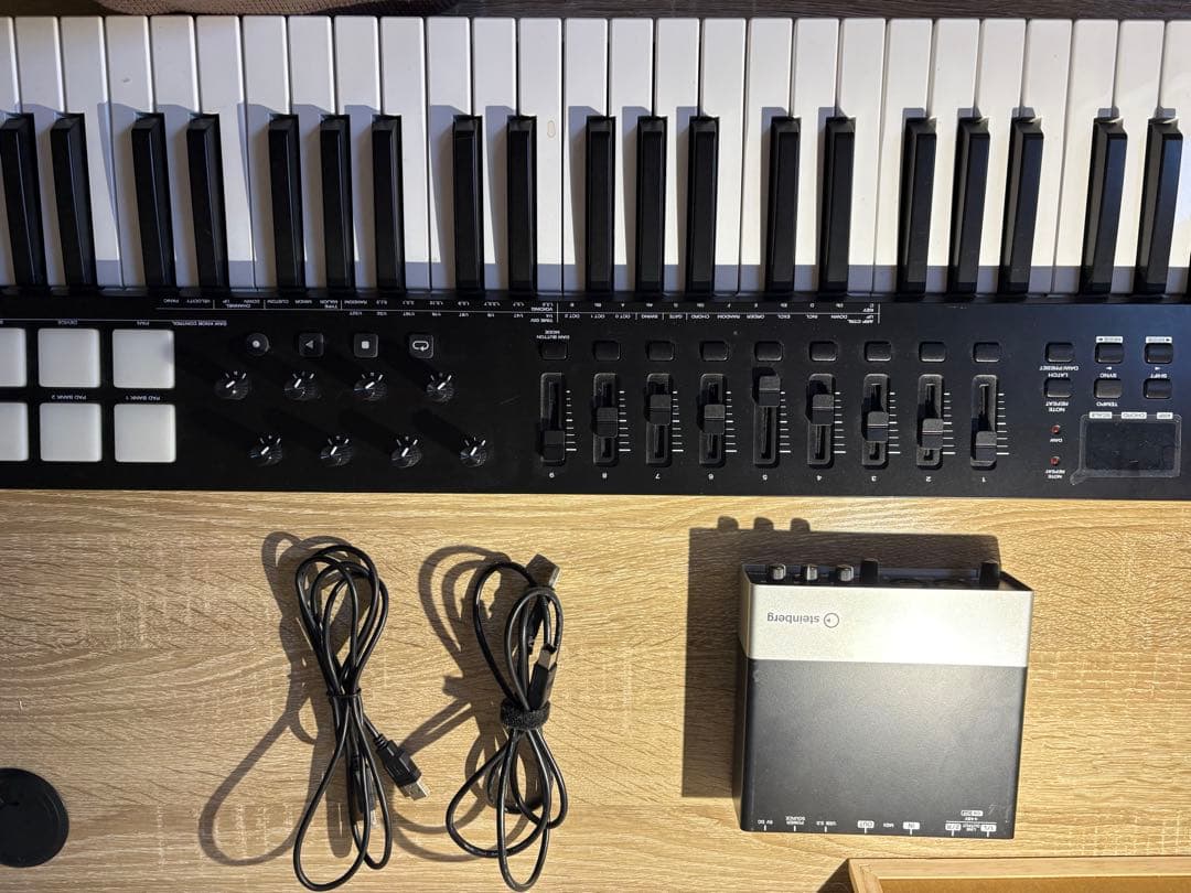 【横浜手渡可】DTMセット　インターフェイス & midiキーボード 49鍵