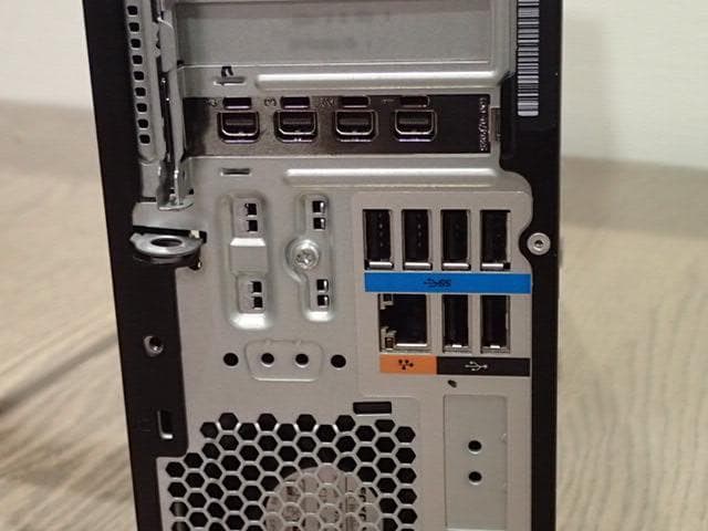 超高スペック　HP Z2 SFF G4　SSD＋HDD 3TB　RAM 64GB