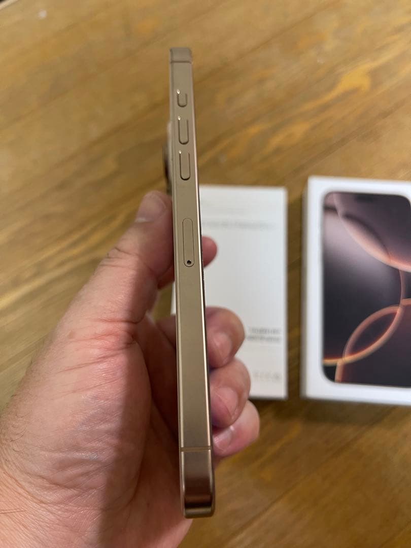 iPhone 16 Pro Max 256gb ジャンク部品取り