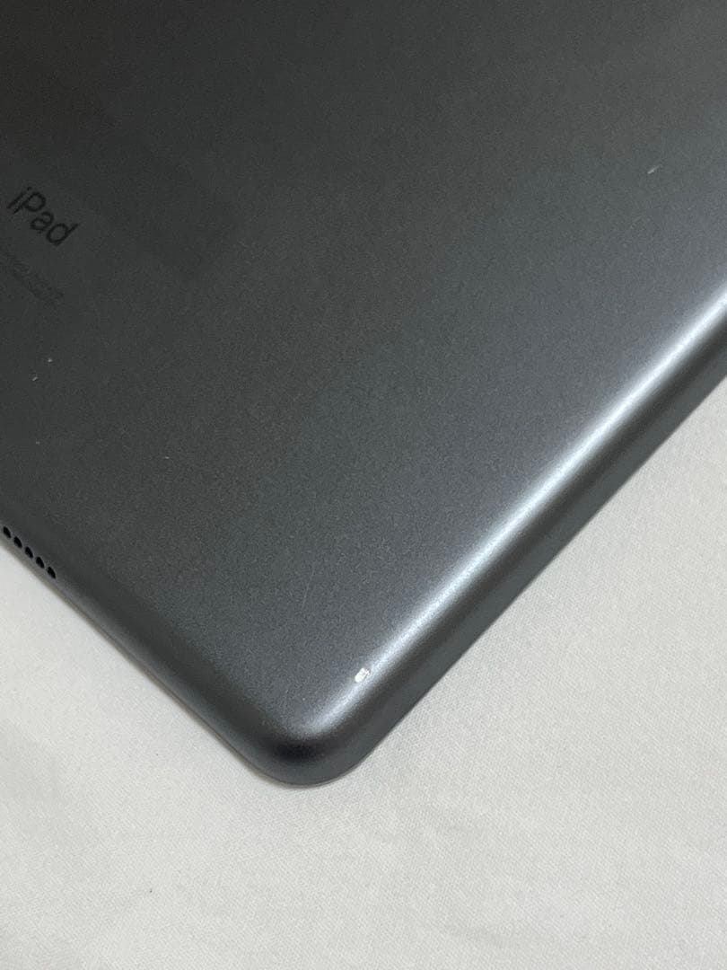 超美品 iPad 第7世代 32GB WiFiモデル スペースグレイ 本体
