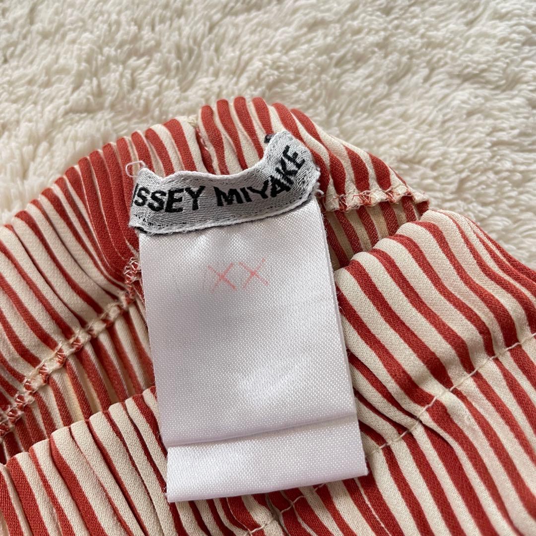 イッセイミヤケ プリーツパンツ