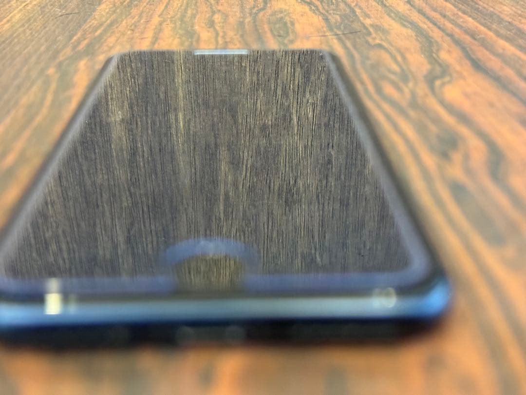 1794 Apple iPhone SE3 ブラック バッテリー100%