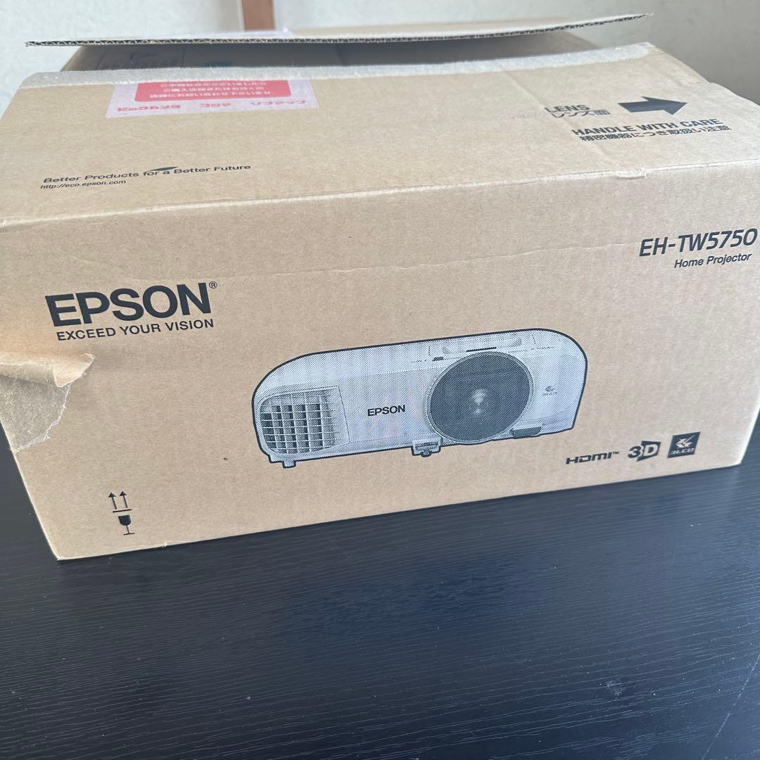 EPSON EH-TW5750 プロジェクター本体