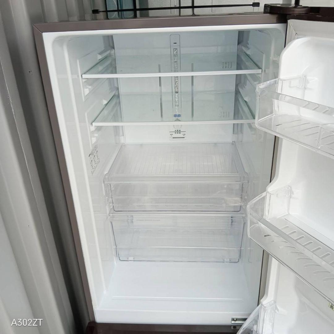 【960】　SHARP　最新モデル　大型冷蔵庫　271L