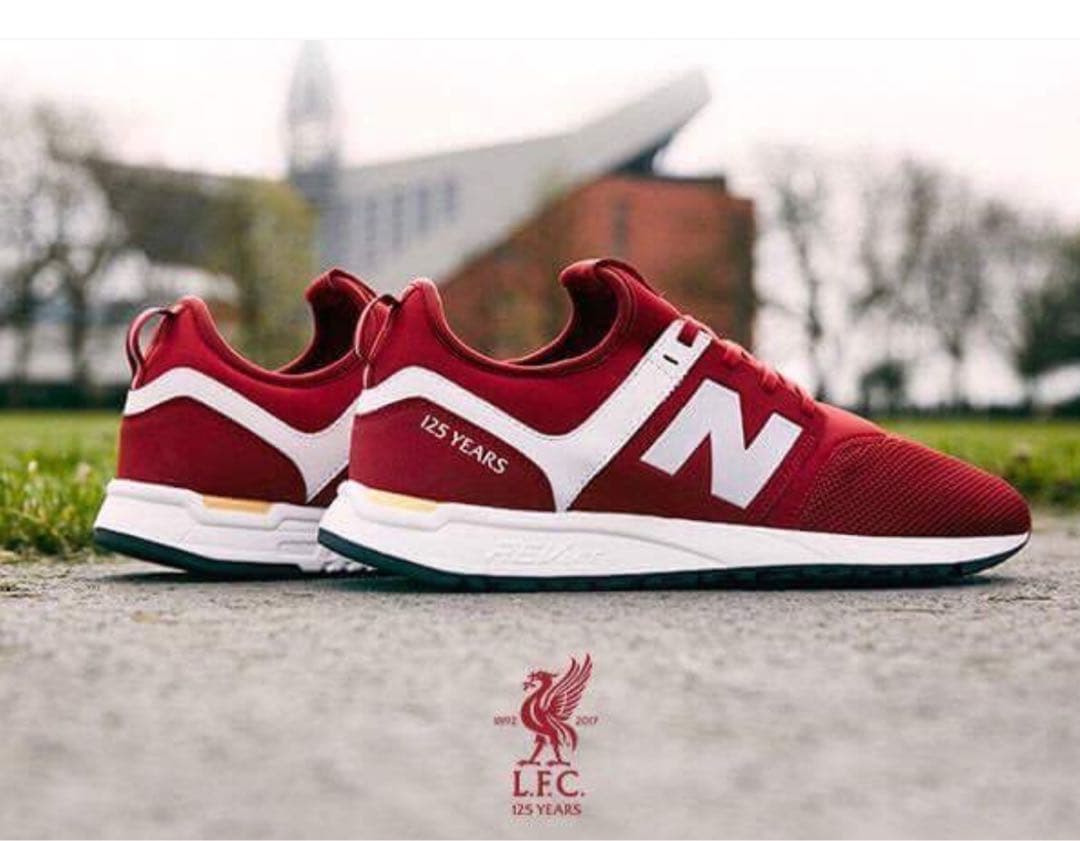 【レア品】リバプール【限定品】Liverpoolスニーカー<125周年記念>