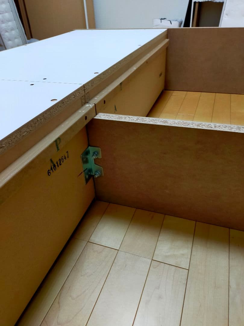 酒井クイーンサイズベッドフレーム