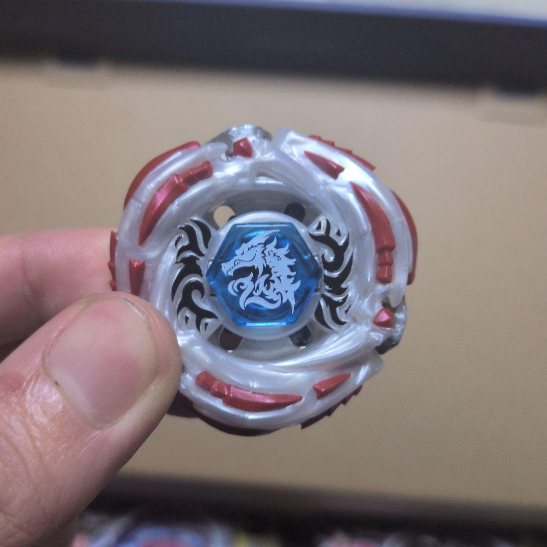 じ*に様 メタルファイトベイブレード爆　5種