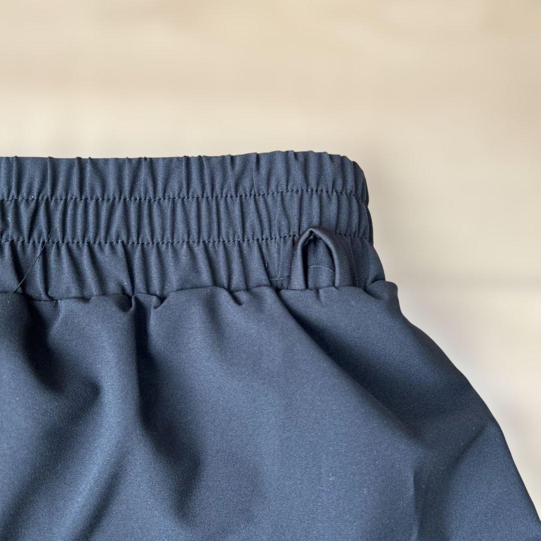 新品　ROXY GIFTED　タンキニ　M 定価14300円　黒