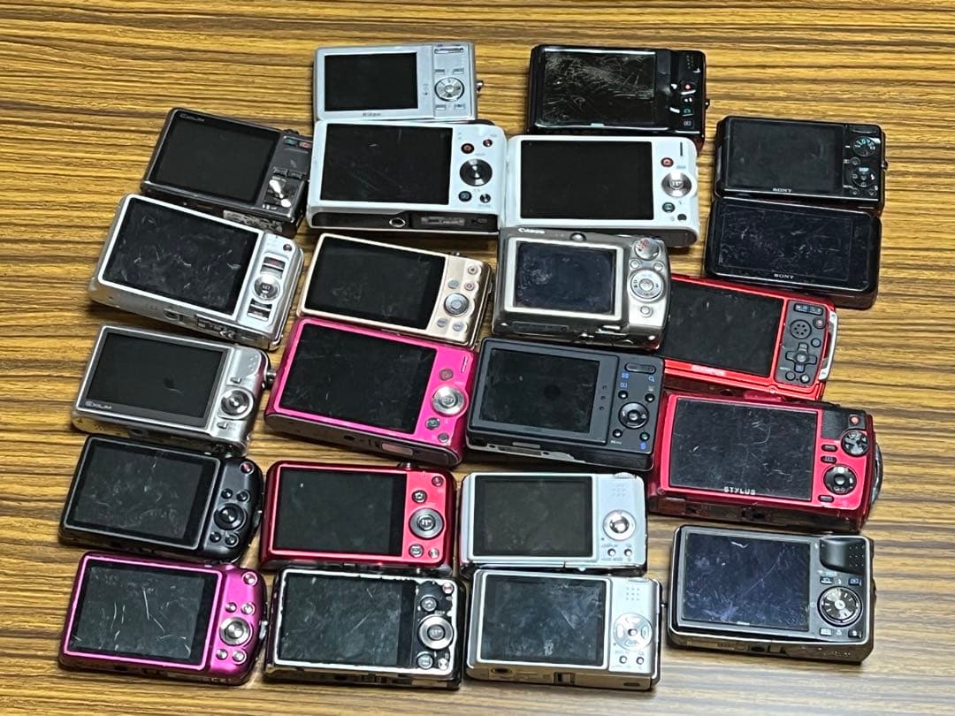 コンパクトデジタルカメラ 22台　まとめ売り　ジャンク品　CANON NIKON