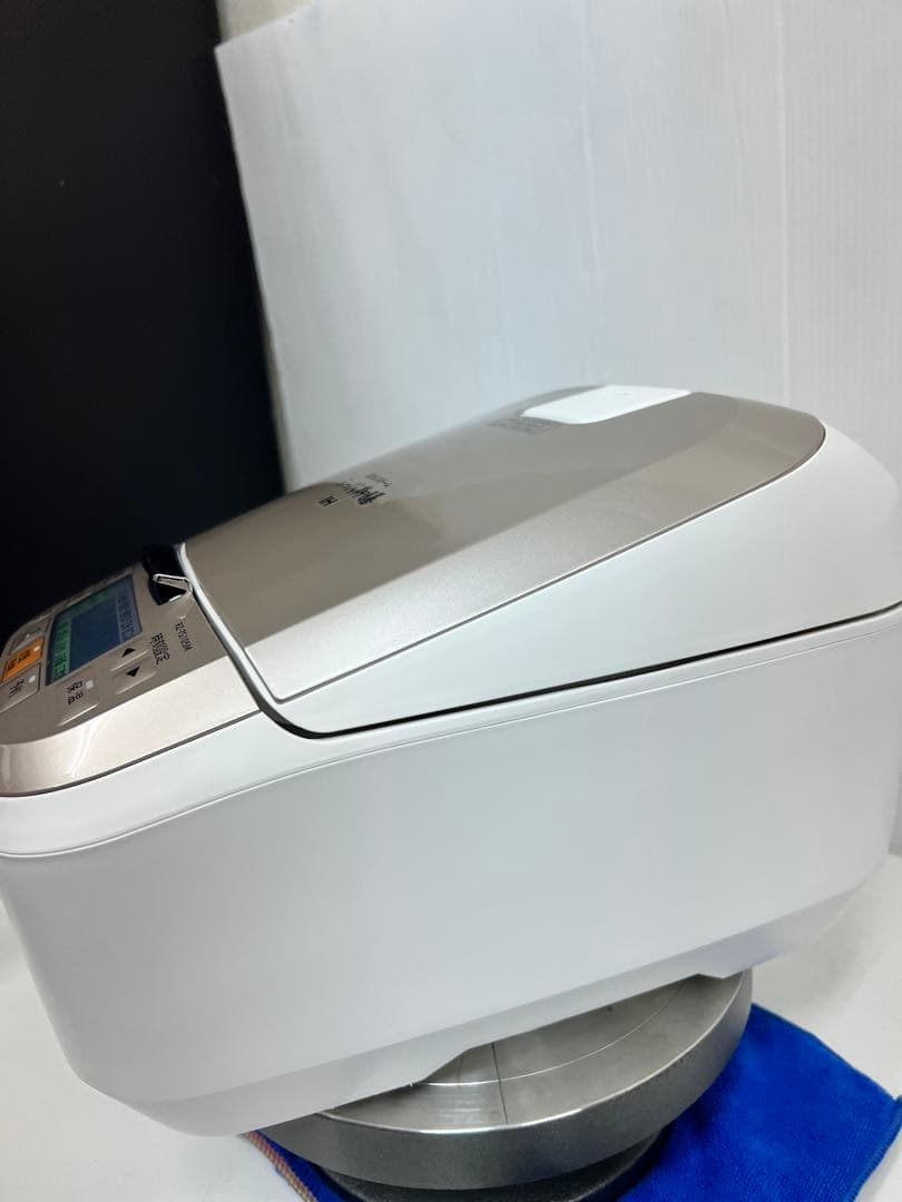 【美品】HITACHI IH炊飯器 RZ-TS105M 2023年製