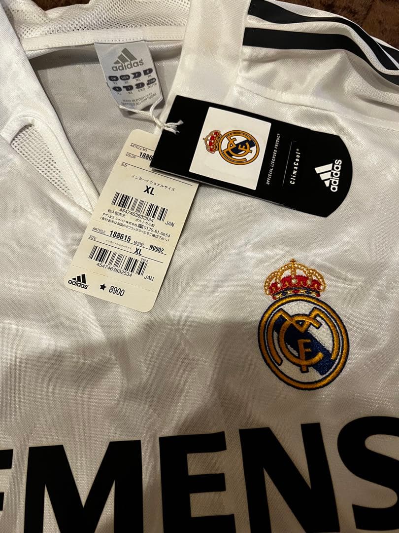 レアル・マドリード　REAL MADRID 新品タグ付き　2004-05