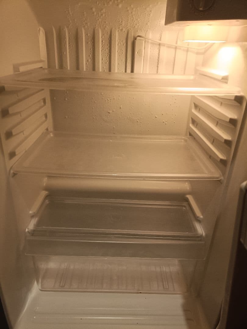 【送料無料】アクア 冷蔵庫　109L AQUA AQR-111D【9/17まで】