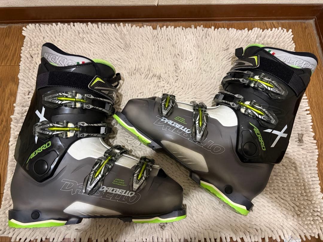 の*る様 （送料無料）Dalbello Aerro スキーブーツ　28-28.5