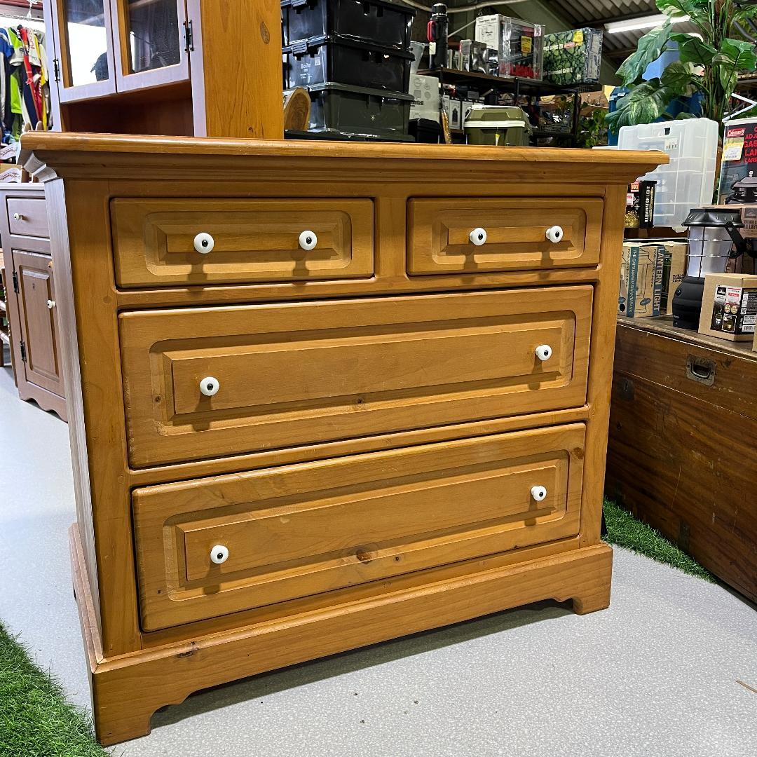 アントステラ パイン材 4ドロワーバチェラーズチェスト 3段チェスト 焼き印あり