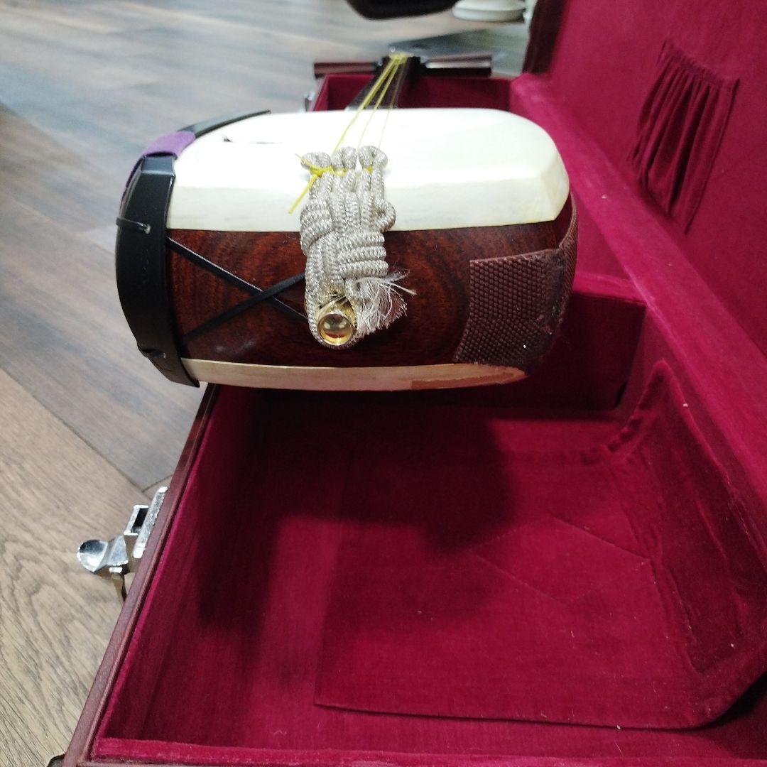 津軽三味線本体 鳥の絵柄 ハードケース付