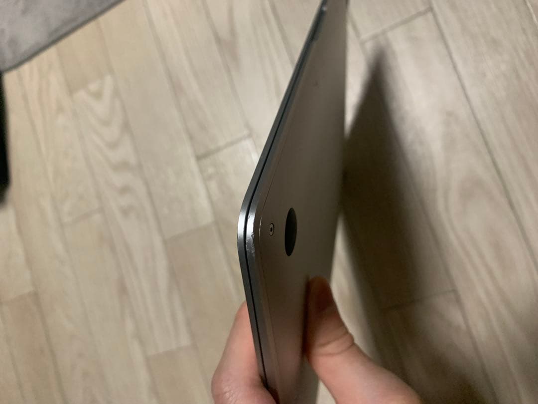 M1 MacBook air 8GB 256GB 本体のみ