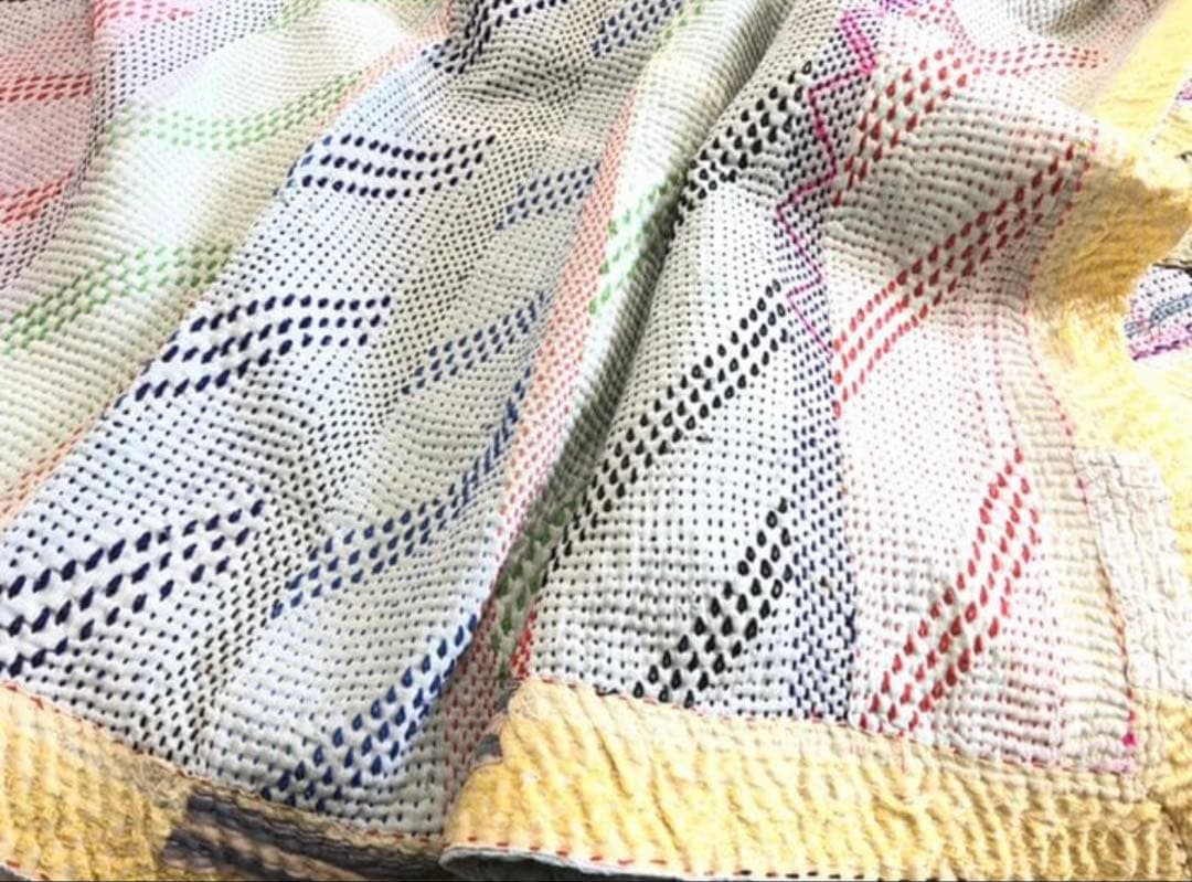 金糸が美しいラリーキルト カンタ刺繍　刺し子　エスニック　ハンドメイド　パッチワ