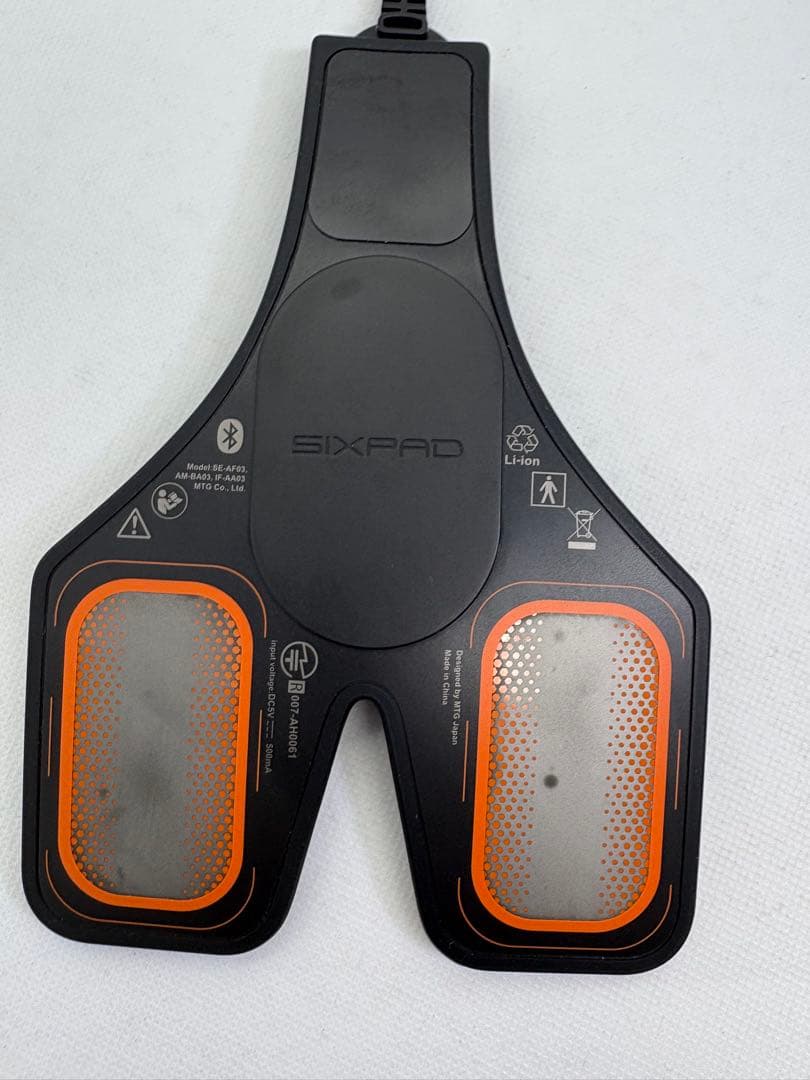 【美品】チェストフィット シックスパッド SIXPAD