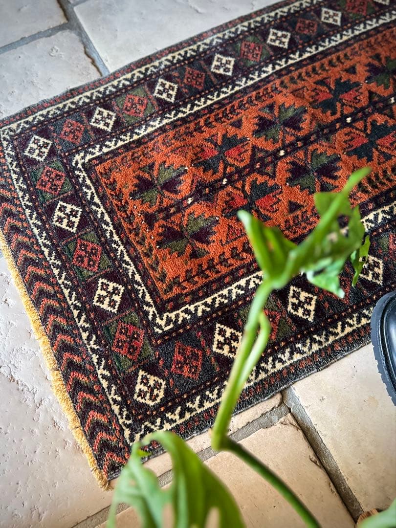 トライバルラグ　ヴィンテージラグ　バルーチ族　シスターン　ザボール　プリミティブ