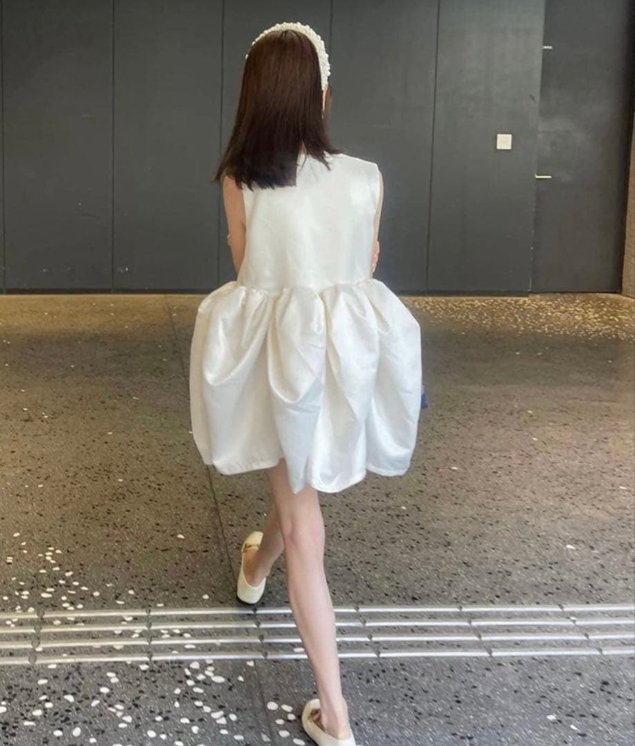 Bibiy. BIANCA DRESS アイボリー