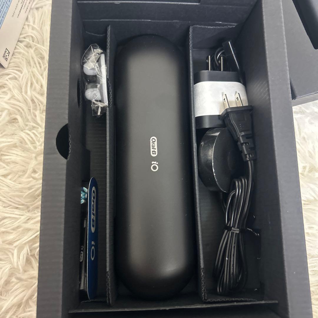 BRAUN オーラル B iO9　ブラックオニキス　電動歯ブラシ