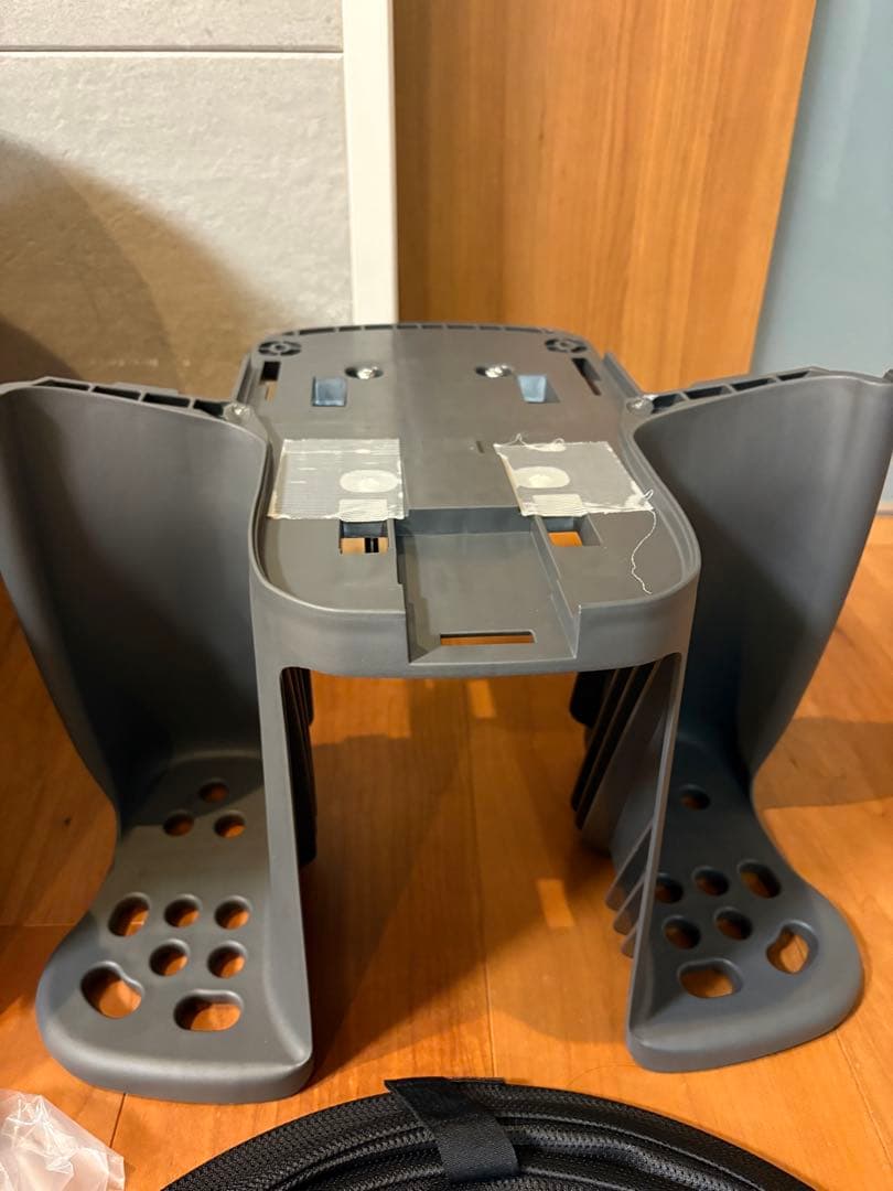 にゃん　新品未使用　ギュットクルームR・EＸ 後用チャイルドシート