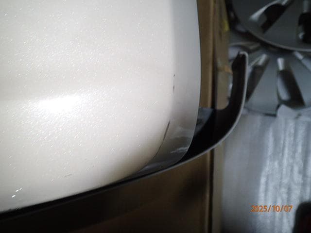 テ*ー様 ムーヴコンテ L575S フロントバンパー パール 52119-b27