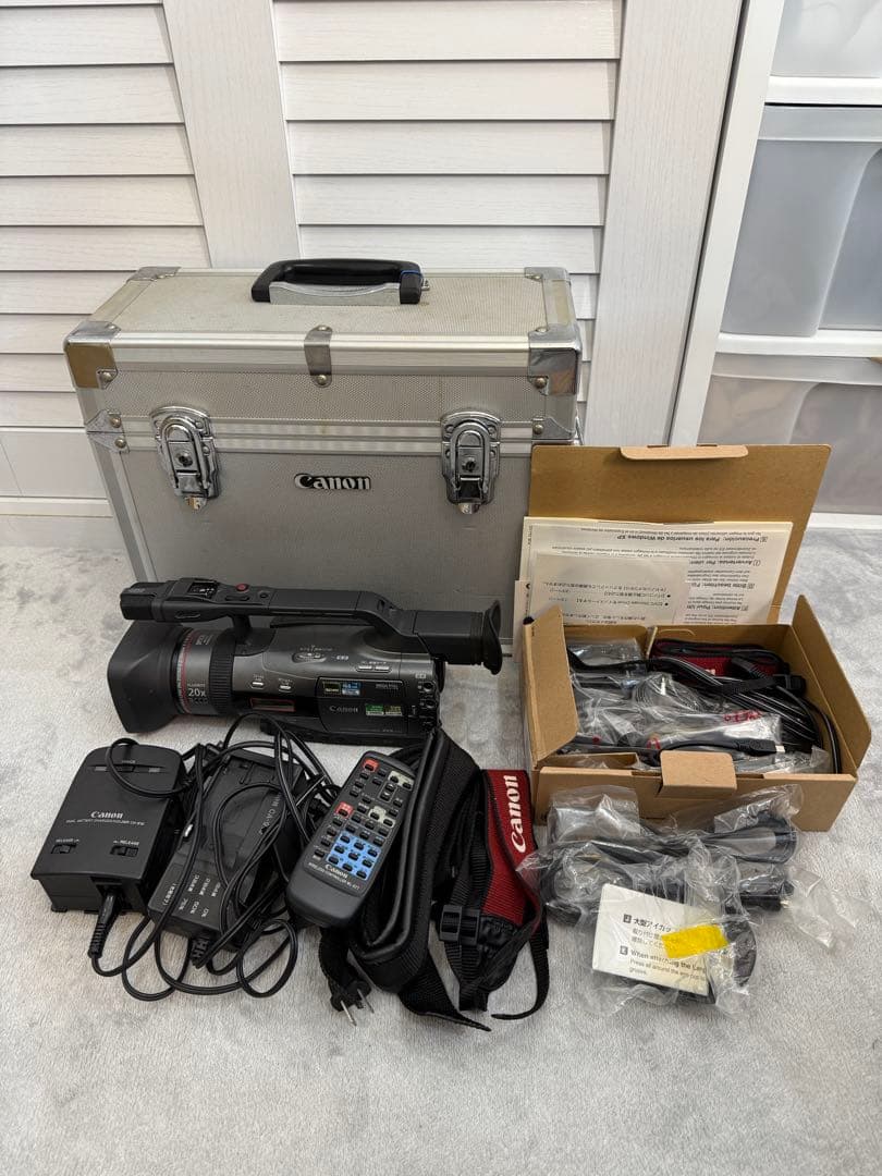 Canon 業務用ビデオカメラ XV2 本体＆備品セット ジャンク