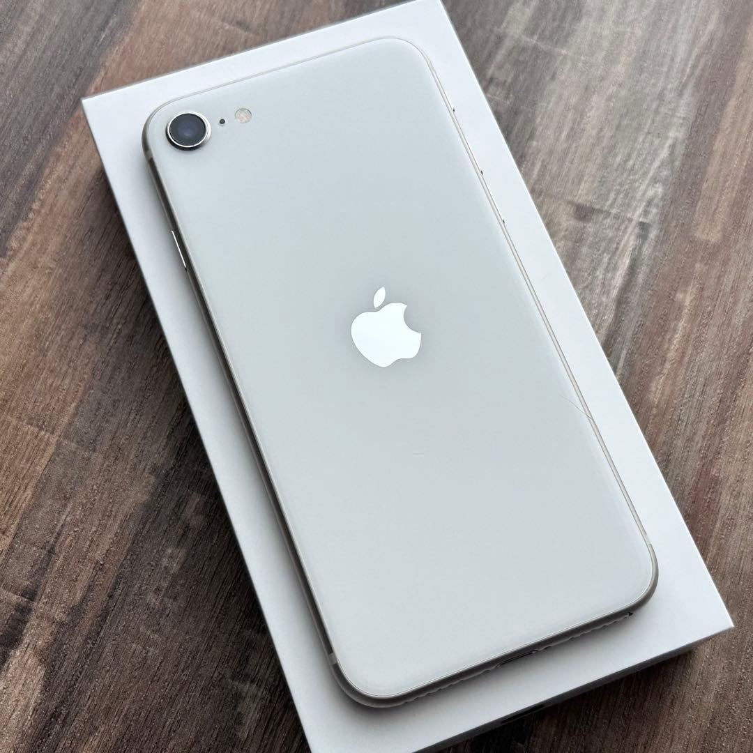【美品☆】iPhoneSE 第3世代 本体 Starlight 128GB