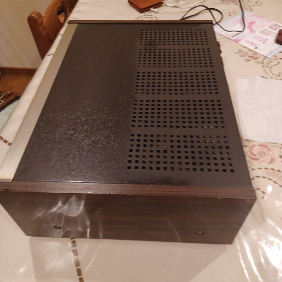 ONKYO インテグラA755N11/100 出力100Wです。