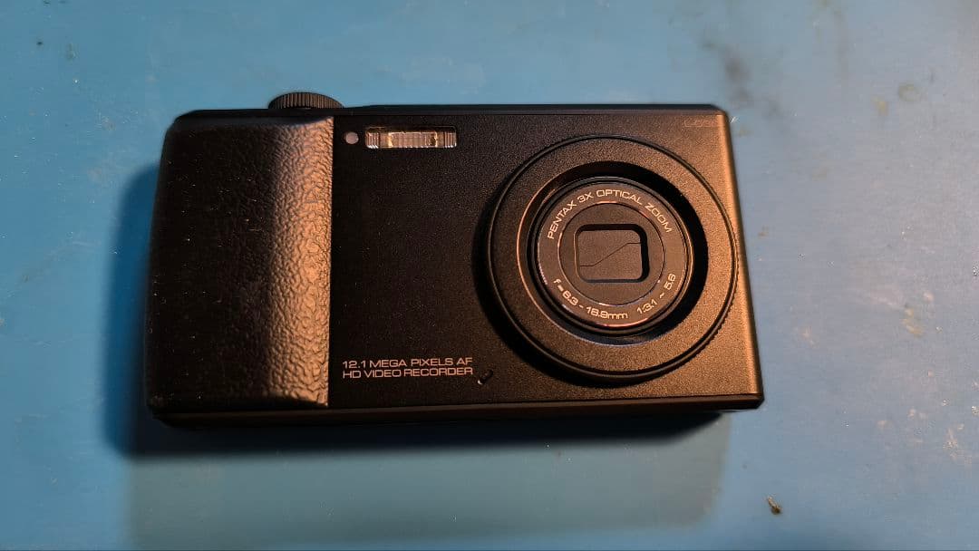 Docomo PRO series L-03C 携帯電話　デジカメ