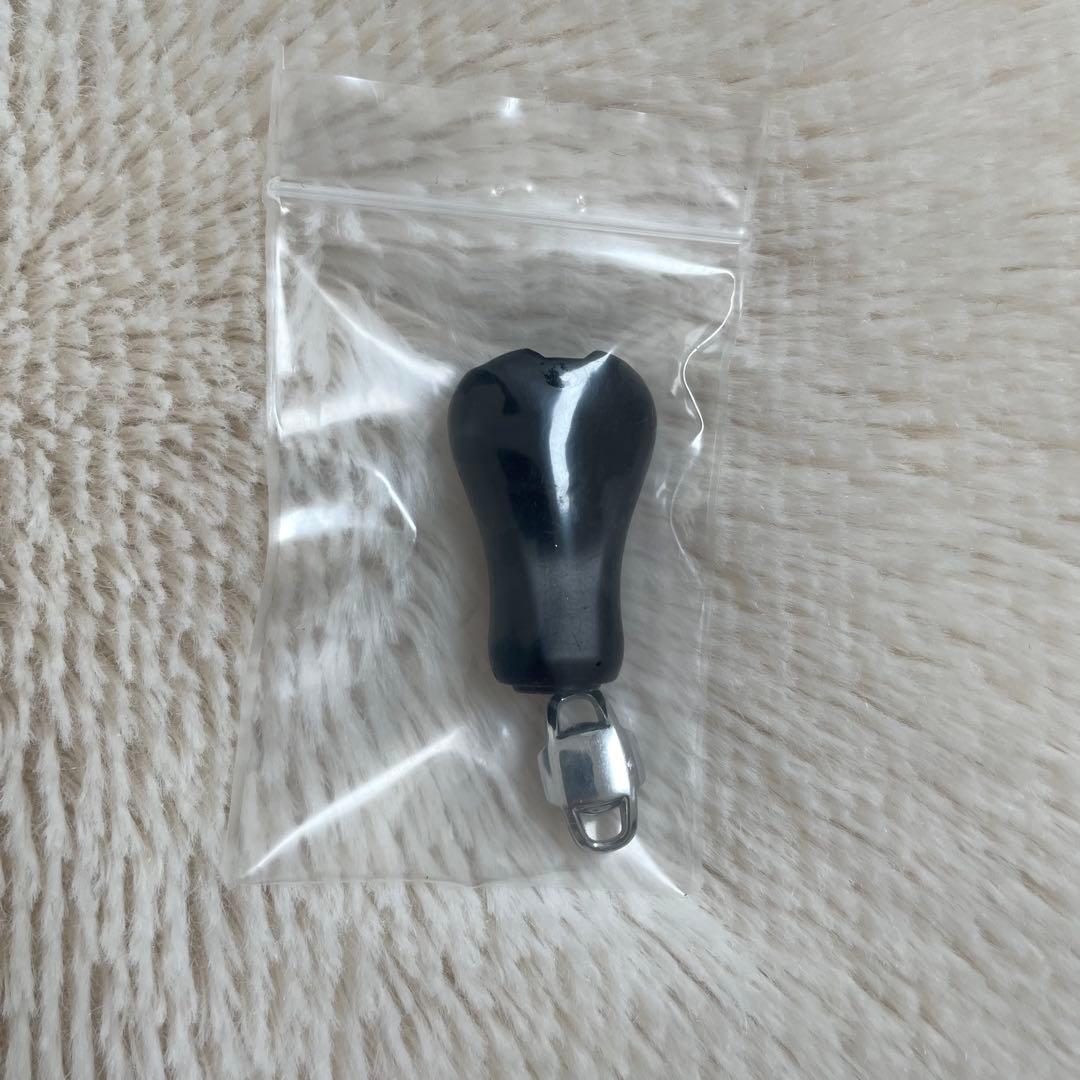 ぬんさま　シマノ15ツインパワー2000HGS スピニング木製ハンドルノブ付き