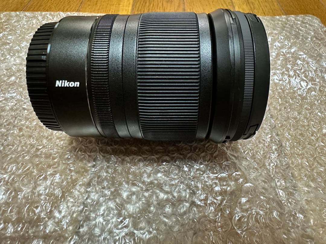 ニコン　NIKKOR Z24-70mm f/4 ズームレンズ